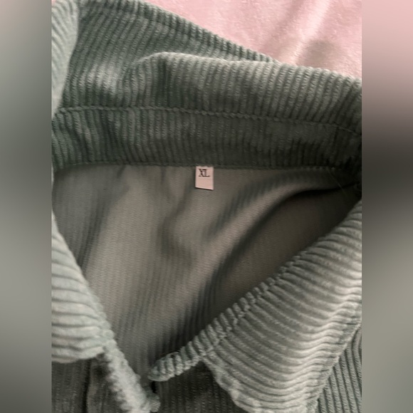 Women’s oversized shacket - Picture 2 of 3